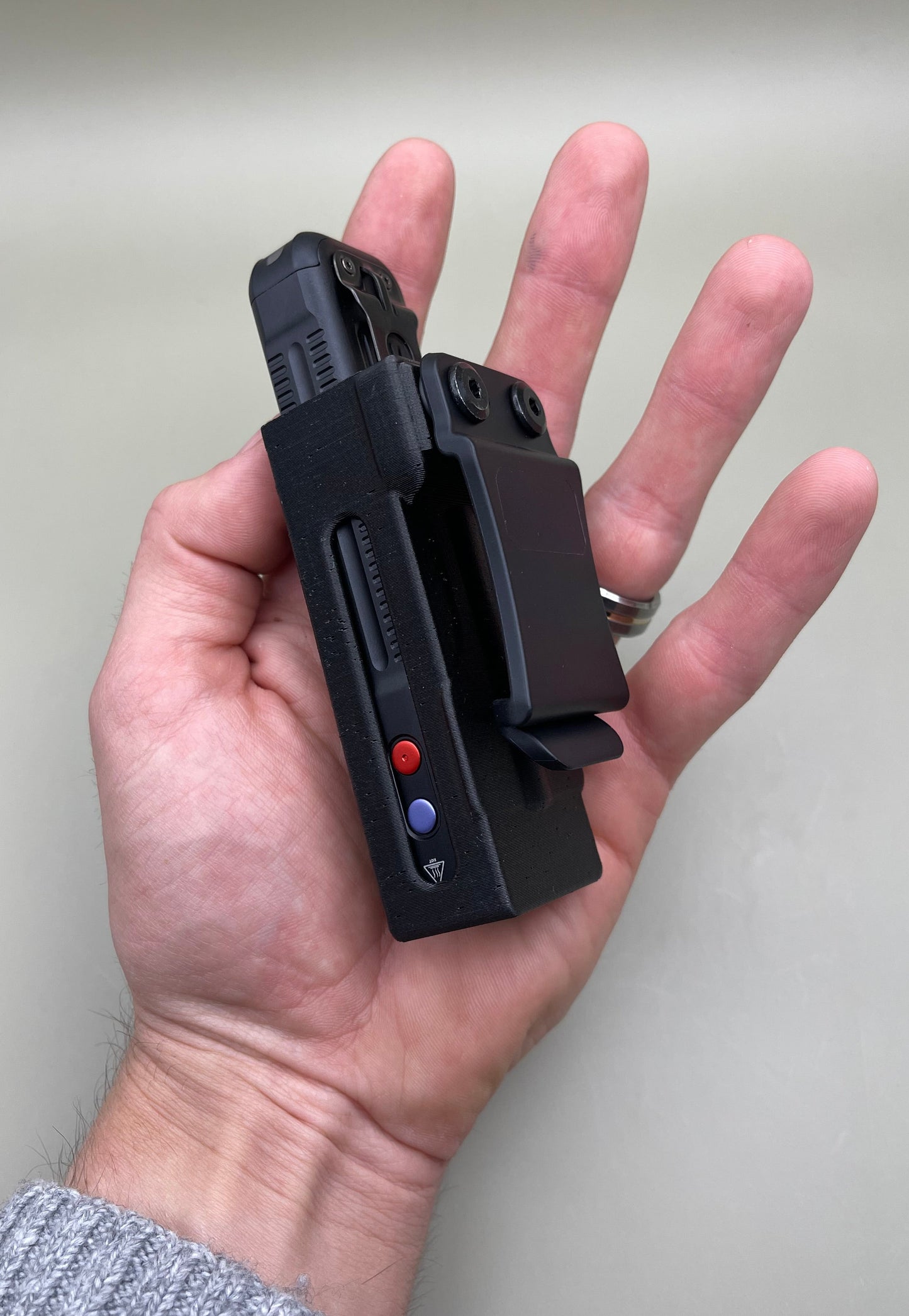 Fenix E06R Pro Holster